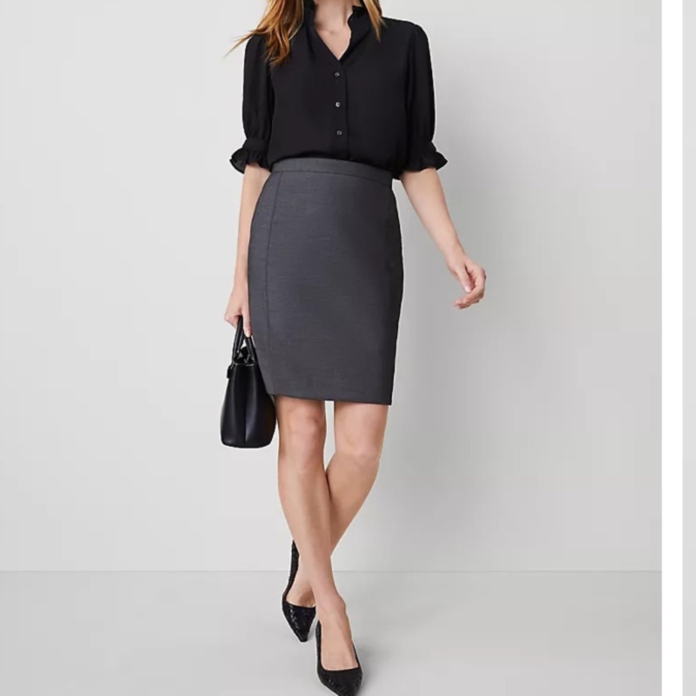 Ann Taylor Gray Pencil Skirt